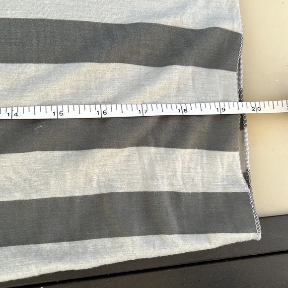 Charming Charlie infinity scarf two-tone gray, barely used, great gift i… - Picture 7 of 7